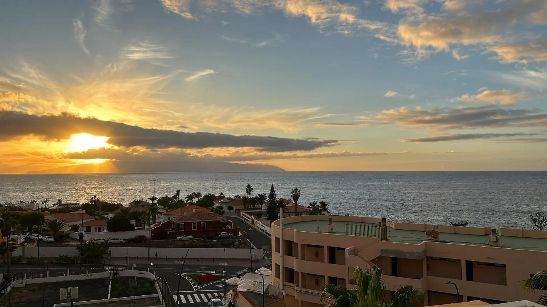 Appartement Urbanizacion Playa Del Sol Playa De La Arena à Puerto de Santiago  0*, Puerto de Santiago (Tenerife)