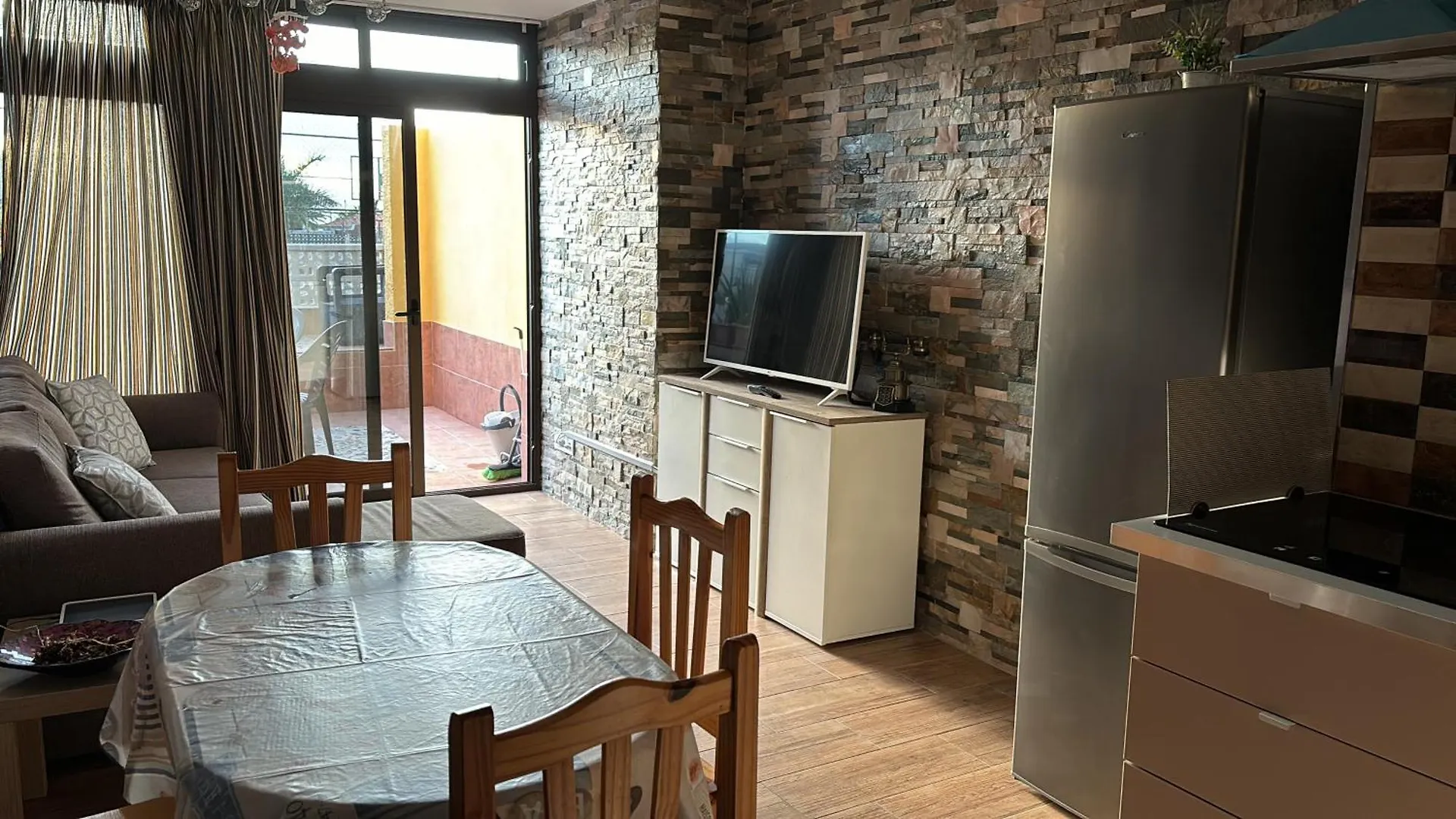 Appartement Urbanizacion Playa Del Sol Playa De La Arena à Puerto de Santiago  Espagne